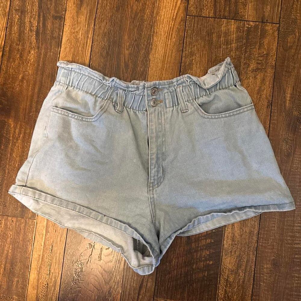 High waisted light blue denim shorts (Size 30/10)